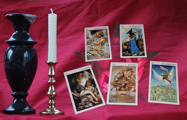 tarot-4120490__480